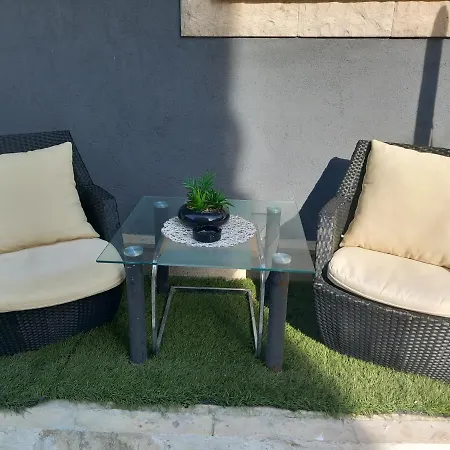 아파트 S-type In The Center 스플리트