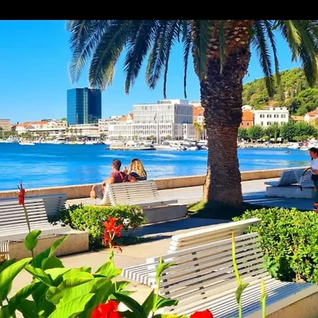 아파트 S-type In The Center