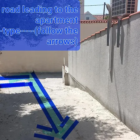 S-type In The Center شقة سبليت