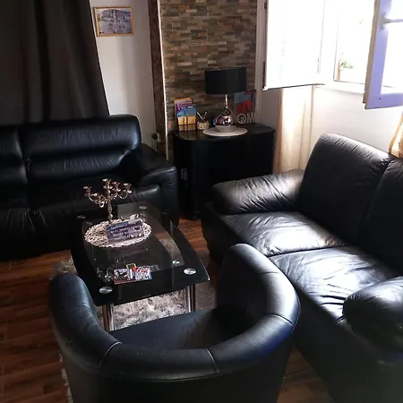 S-Type Apartment In The Center Apartment *