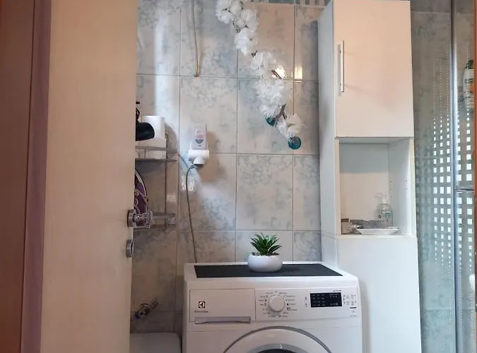 S-type In The Center 아파트 스플리트