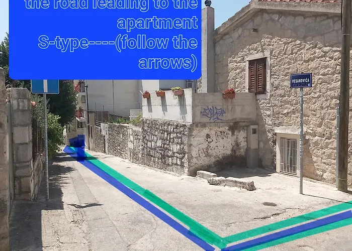 S-type In The Center *